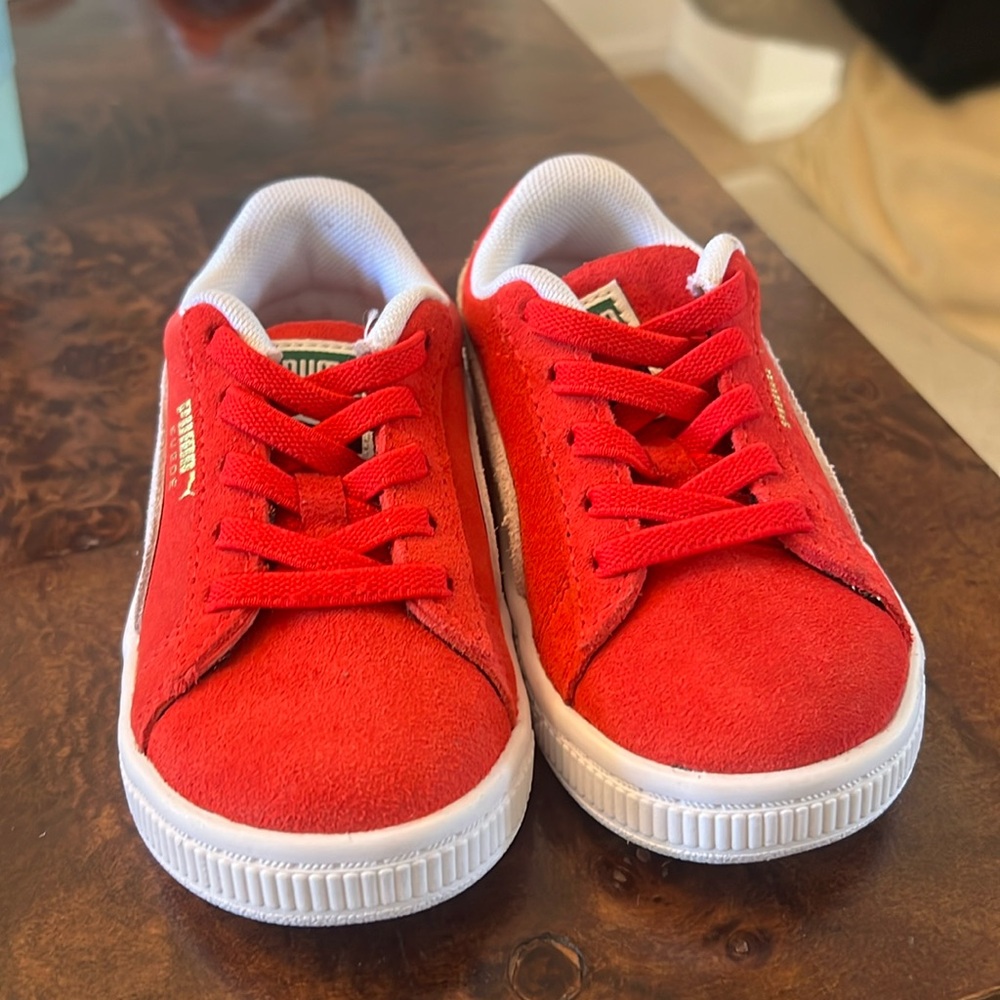 PUMA TODDLER SNEAKERS RED SIZE 6C